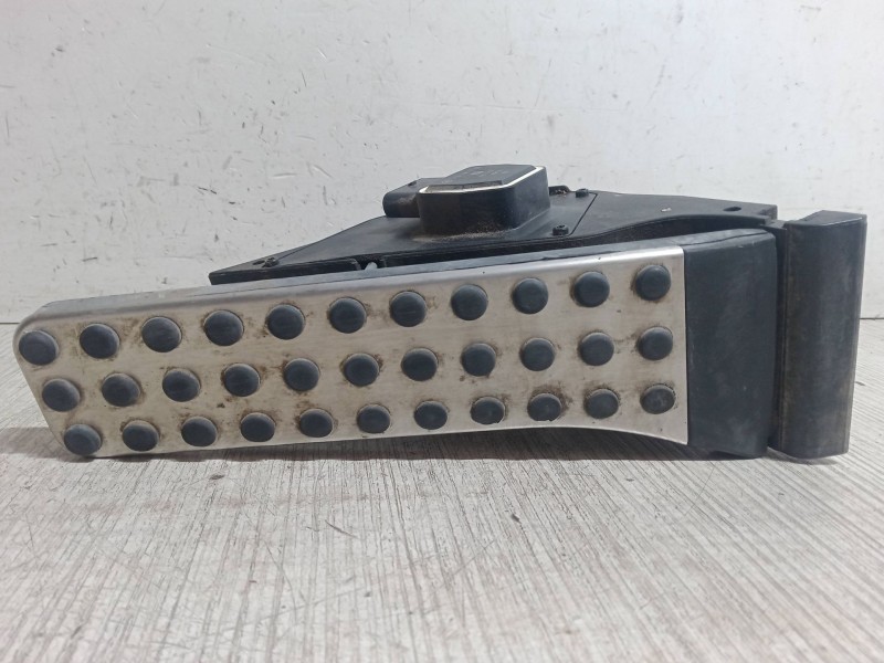 Recambio de pedal acelerador para mercedes-benz slk (r172) 200 (172.434) referencia OEM IAM A2223001100  