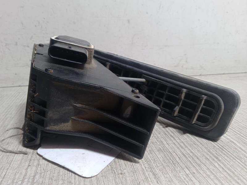Recambio de pedal acelerador para mercedes-benz slk (r172) 200 (172.434) referencia OEM IAM A2223001100  