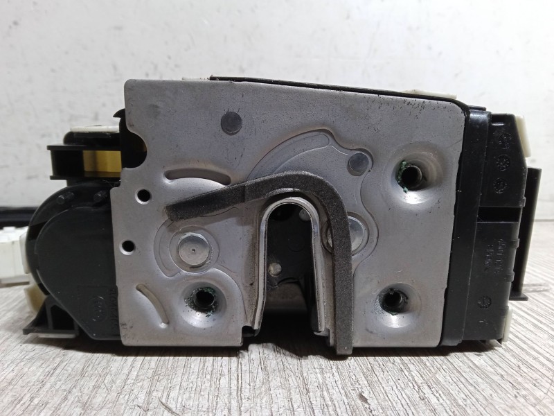 Recambio de cerradura puerta delantera izquierda para mercedes-benz slk (r172) 200 (172.434) referencia OEM IAM A1727600140  