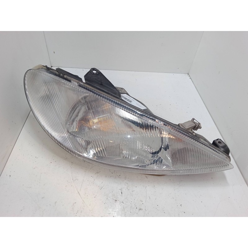 Recambio de faro derecho para peugeot 206 hatchback (2a/c) 1.4 hdi eco 70 referencia OEM IAM   