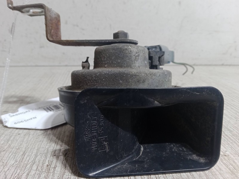 Recambio de claxon para nissan qashqai / qashqai +2 i (j10, nj10, jj10e) 1.5 dci referencia OEM IAM   