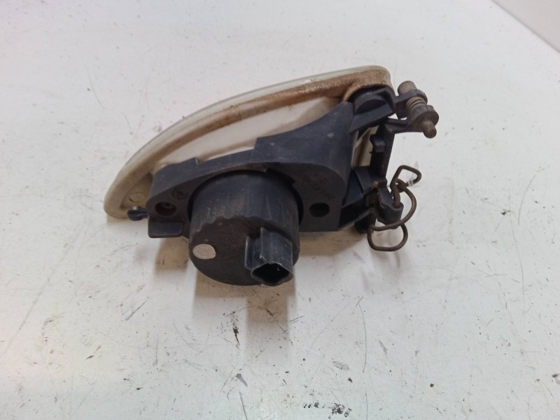 Recambio de faro antiniebla derecho para ford focus i (daw, dbw) 1.6 16v referencia OEM IAM   