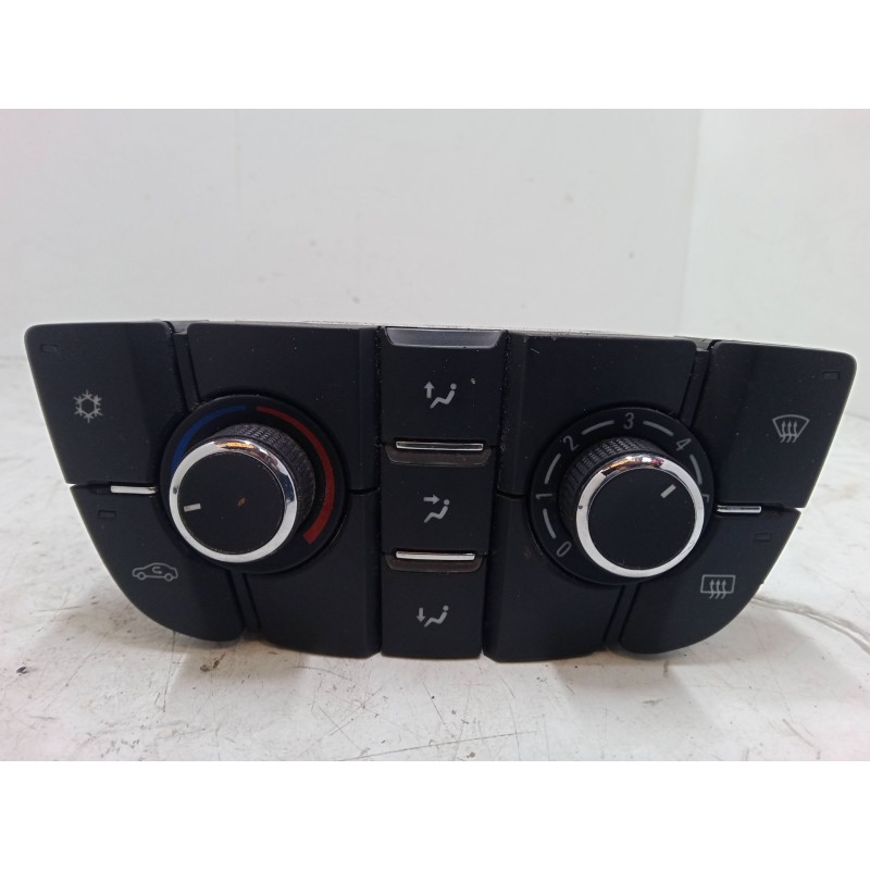 Recambio de mando climatizador para opel meriva b monospace (s10) 1.7 cdti (75) referencia OEM IAM 13346092  
