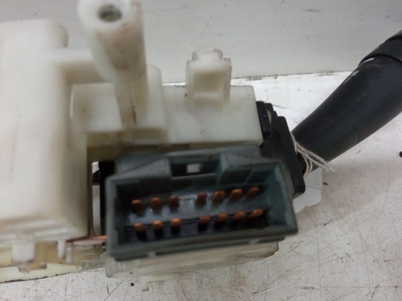 Recambio de mando luces para kia sportage ii (je_, km_) 2.0 i 16v referencia OEM IAM   