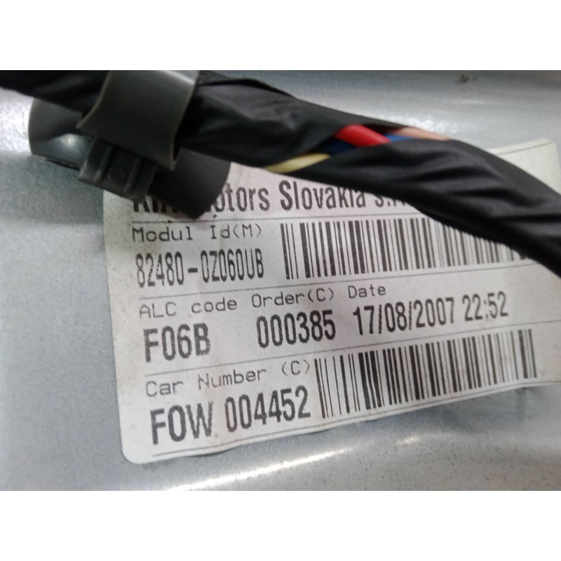 Recambio de elevalunas electrico delantero derecho para kia sportage ii (je_, km_) 2.0 i 16v referencia OEM IAM   