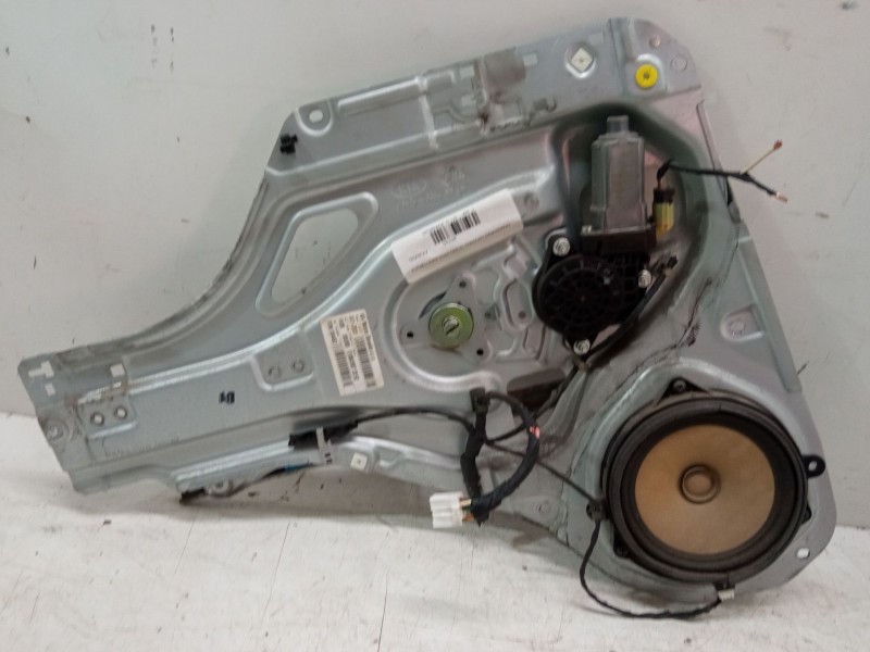 Recambio de elevalunas electrico trasero izquierdo para kia sportage ii (je_, km_) 2.0 i 16v referencia OEM IAM   