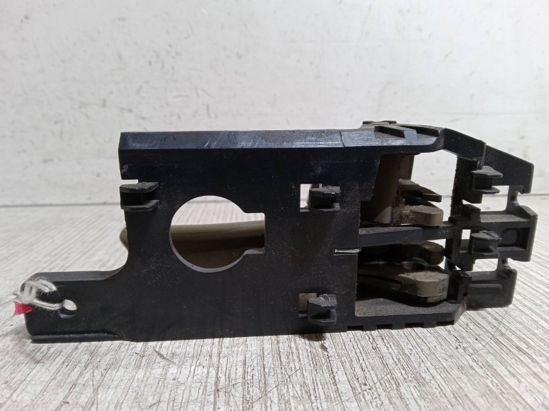 Recambio de maneta interior puerta delantera izquierda para kia sportage ii (je_, km_) 2.0 i 16v referencia OEM IAM   