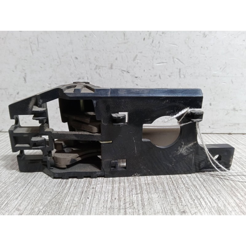 Recambio de maneta interior puerta trasera derecha para kia sportage ii (je_, km_) 2.0 i 16v referencia OEM IAM   