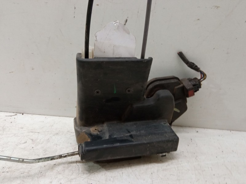 Recambio de cerradura puerta delantera derecha para kia sportage ii (je_, km_) 2.0 i 16v referencia OEM IAM   