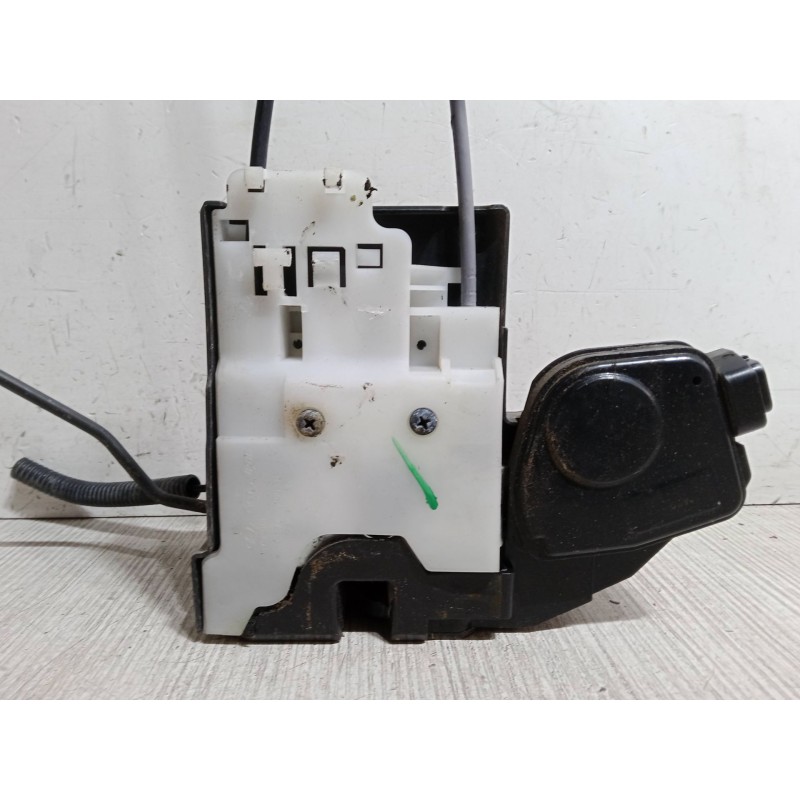 Recambio de cerradura puerta delantera izquierda para kia sportage ii (je_, km_) 2.0 i 16v referencia OEM IAM   