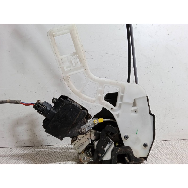 Recambio de cerradura puerta trasera derecha para kia sportage ii (je_, km_) 2.0 i 16v referencia OEM IAM   
