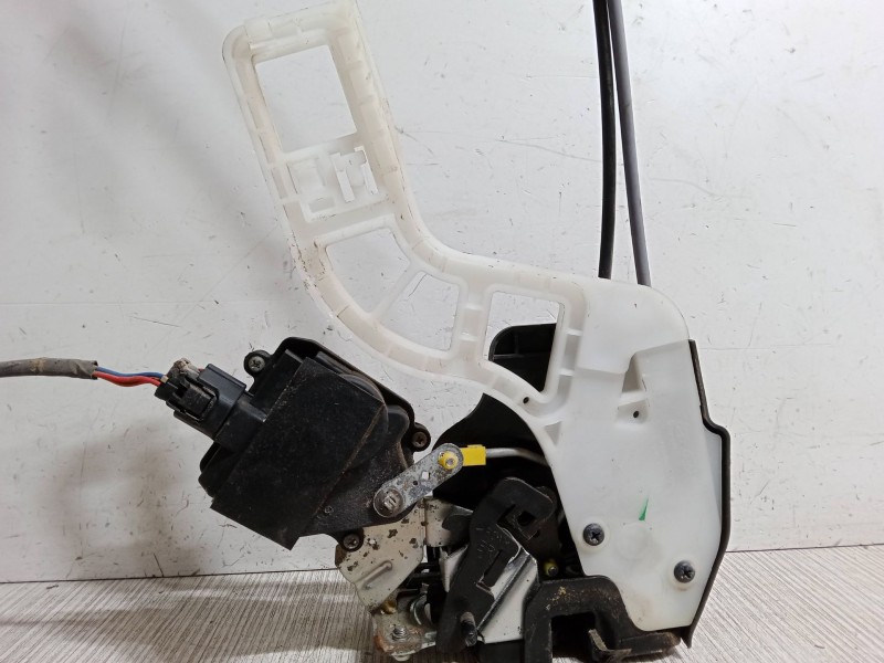 Recambio de cerradura puerta trasera derecha para kia sportage ii (je_, km_) 2.0 i 16v referencia OEM IAM   