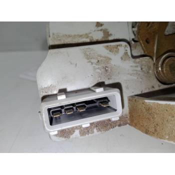 CERRADURA PUERTA TRASERA IZQUIERDA 
