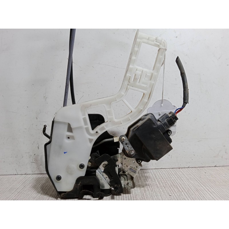 Recambio de cerradura puerta trasera izquierda para kia sportage ii (je_, km_) 2.0 i 16v referencia OEM IAM   