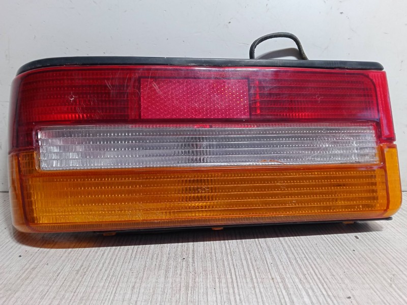 Recambio de piloto trasero derecho para peugeot 309 i (10c, 10a) 1.6 referencia OEM IAM   