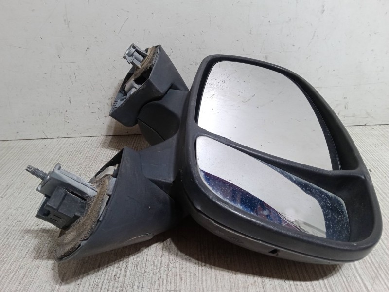 Recambio de retrovisor electrico derecho para nissan primastar autobús (x83) dci 150 referencia OEM IAM   