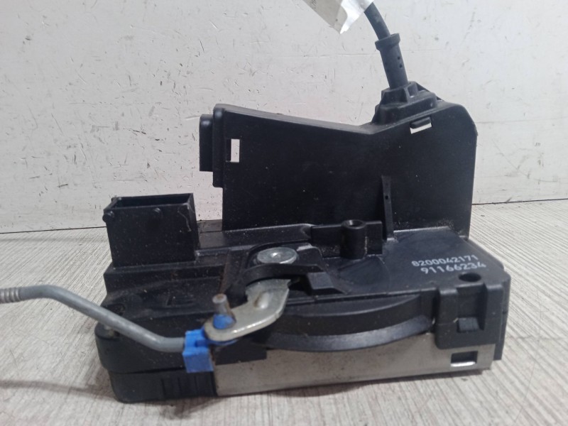 Recambio de cerradura puerta delantera derecha para nissan primastar autobús (x83) dci 150 referencia OEM IAM   