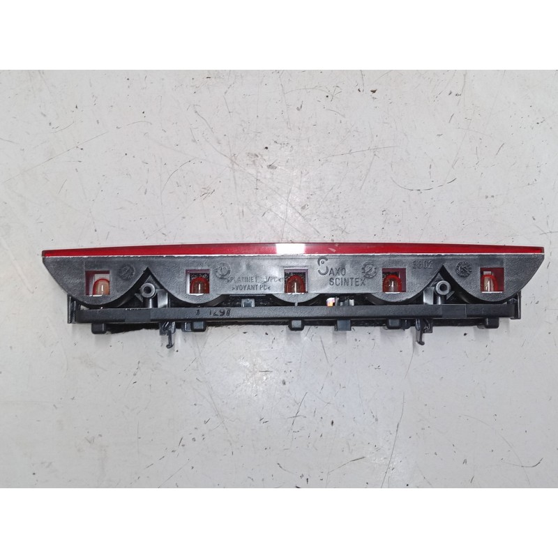 Recambio de luz central de freno para citroën saxo (s0, s1) 1.1 x, sx referencia OEM IAM   