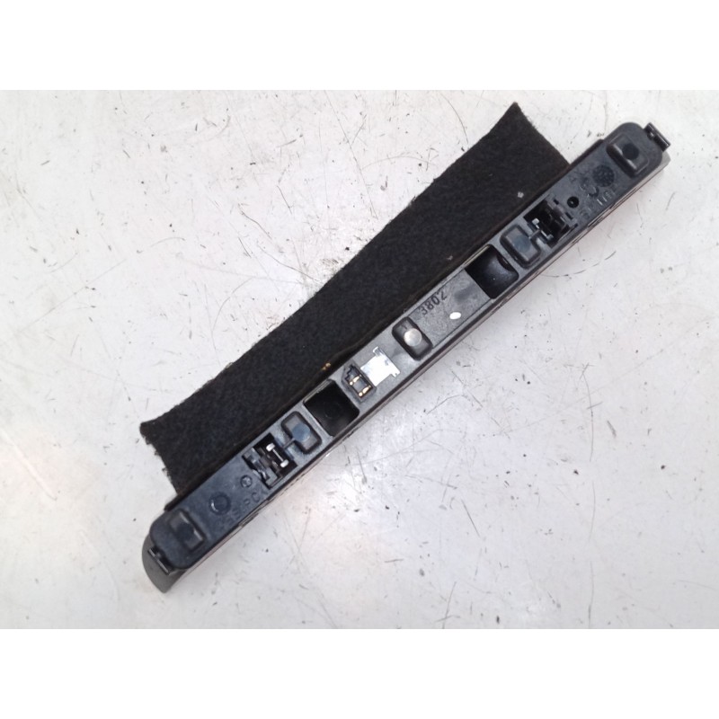 Recambio de luz central de freno para citroën saxo (s0, s1) 1.1 x, sx referencia OEM IAM   