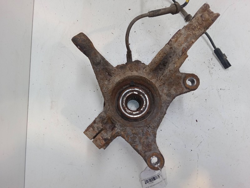 Recambio de mangueta delantera izquierda para dacia dokker monospace (ke_) 1.2 tce (kem0, keay) referencia OEM IAM   