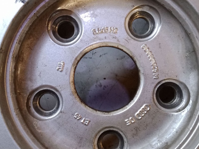 Recambio de llanta alumino 15´´ para audi a4 b5 avant (8d5) 1.9 tdi referencia OEM IAM   