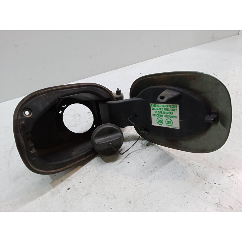 Recambio de tapa exterior combustible para renault modus / grand modus (f/jp0_) 1.2 16v hi-flex referencia OEM IAM   