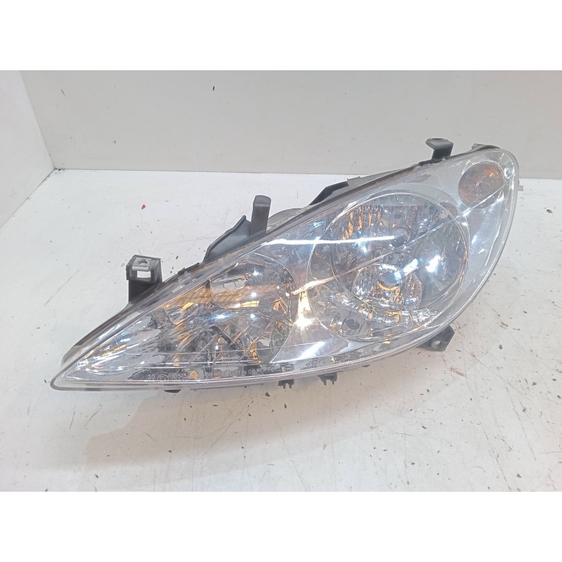 Recambio de faro izquierdo para peugeot 307 (3a/c) 2.0 hdi 90 referencia OEM IAM   