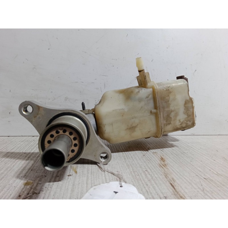 Recambio de bomba freno para peugeot 407 (6d_) 2.0 hdi 135 (6drhrh, 6drhre, 6drhrg, 6drhrj) referencia OEM IAM   