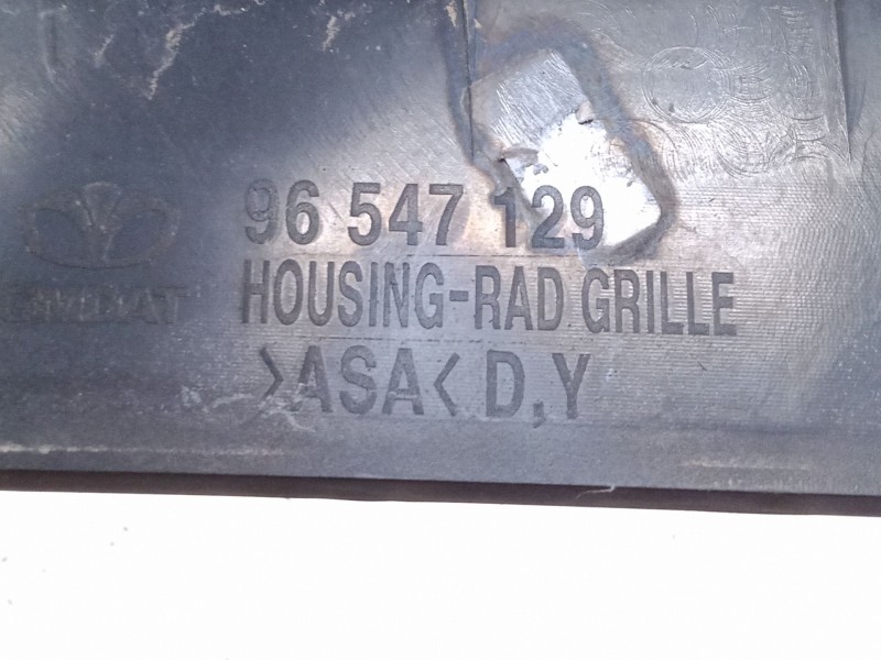 Recambio de rejillas capo para chevrolet lacetti (j200) 1.4 16v referencia OEM IAM   