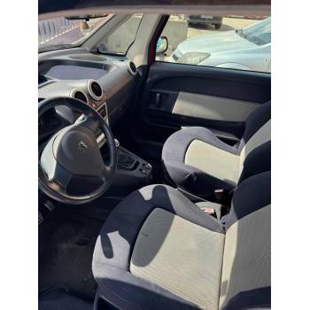 PEUGEOT 1007 (KM_)