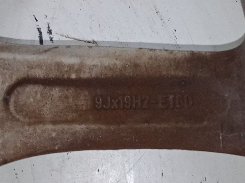 Recambio de llanata aluminio 19´´ para porsche cayenne (9pa) turbo 4.5 referencia OEM IAM   