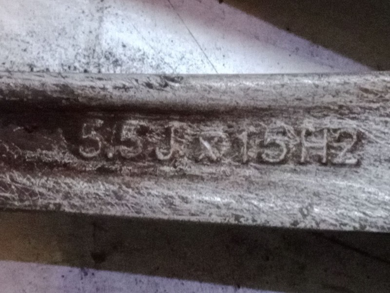 Recambio de llanta alumino 15´´ para volkswagen up! (121, 122, bl1, bl2, bl3, 123) 1.0 referencia OEM IAM 55JX15H2ET41  