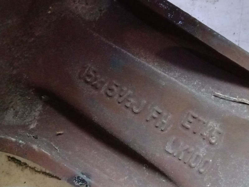 Recambio de llanta alumino 15´´ para suzuki swift iii (mz, ez) 1.3 ddis (rs 413d) referencia OEM IAM   