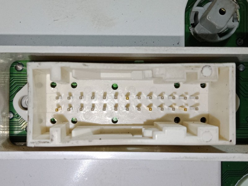 Recambio de cuadro instrumentos para ford focus i sedán (dfw) 1.8 turbo di / tddi referencia OEM IAM   