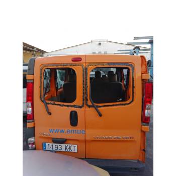 OPEL VIVARO A AUTOBÚS (X83)