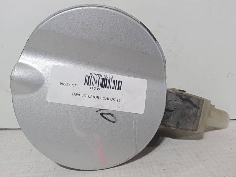 TAPA EXTERIOR COMBUSTIBLE 