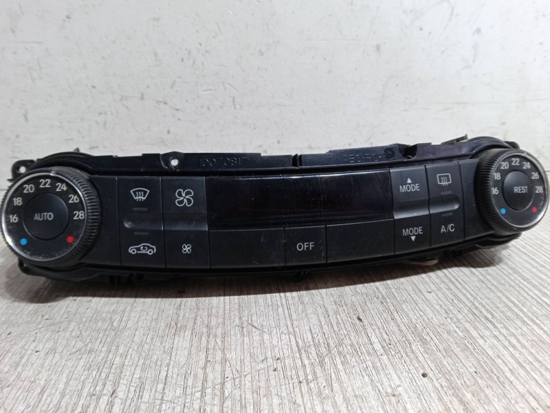 Recambio de mando climatizador para mercedes-benz e 200 cdi referencia OEM IAM 2118300890  