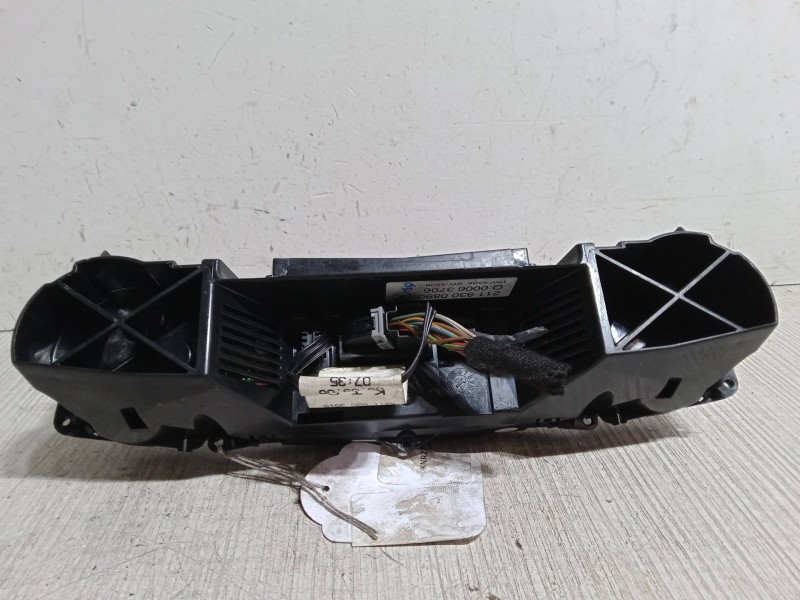 Recambio de mando climatizador para mercedes-benz e 200 cdi referencia OEM IAM 2118300890  