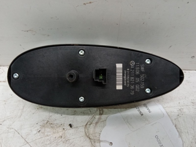 Recambio de mando elevalunas delantero izquierdo para mercedes-benz e 200 cdi referencia OEM IAM A2118213679  