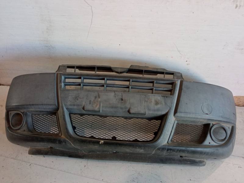 PARAGOLPES DELANTERO 