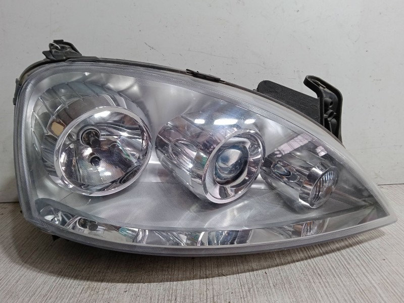 Recambio de faro izquierdo para opel corsa c (x01) 1.2 twinport (f08, f68) referencia OEM IAM   