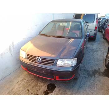 VOLKSWAGEN POLO (6N2) de desguace