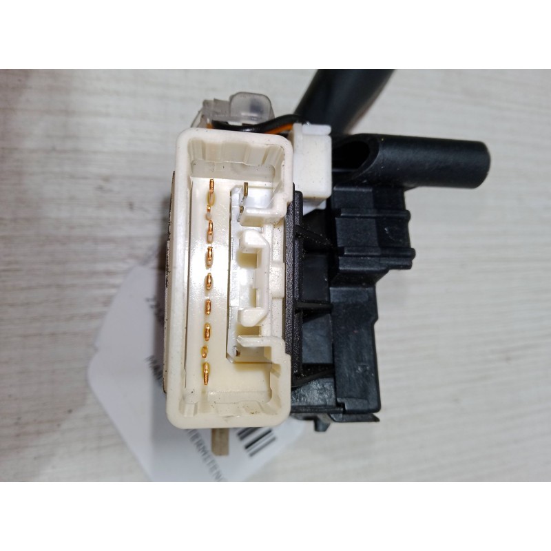 Recambio de mando de intermitencia para toyota corolla (_e12_) 1.6 vvt-i (zze121_) referencia OEM IAM PA6-GF30  