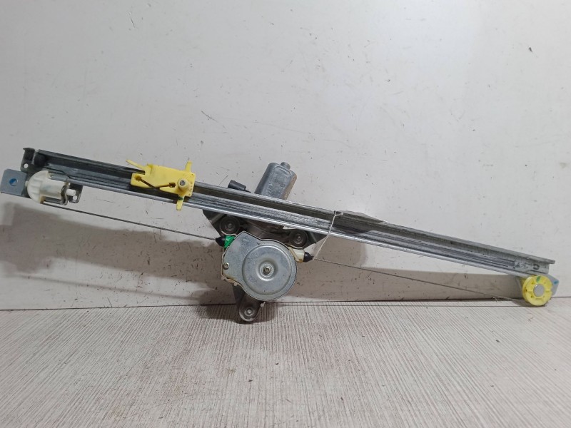 Recambio de elevalunas electrico delantero derecho para nissan primastar autobús (x83) dci 150 referencia OEM IAM   