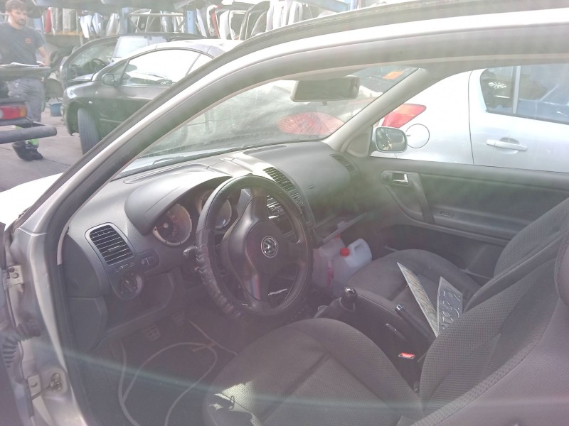 volkswagen polo (6n2) del año 2001