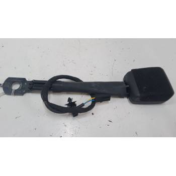 ANCLAJE CINTURON DELANTERO IZQUIERDO 