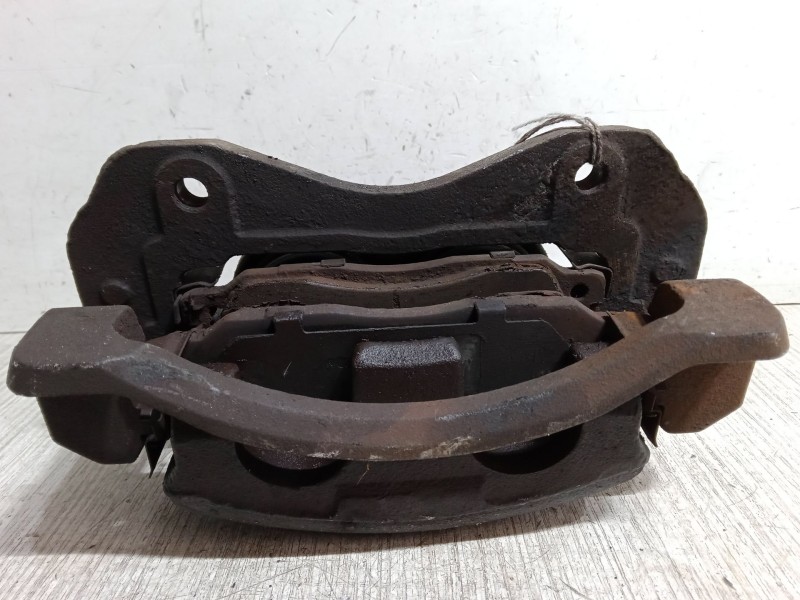 Recambio de pinza freno delantera izquierda para hyundai santa fé i (sm) 2.0 crdi referencia OEM IAM   
