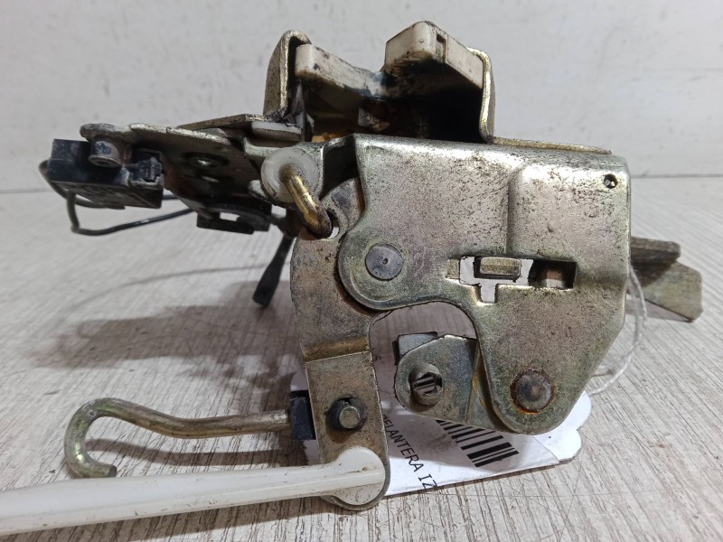 Recambio de cerradura puerta delantera izquierda para lancia delta i (831_) 1.6 gt i.e. (831ab.010) referencia OEM IAM   