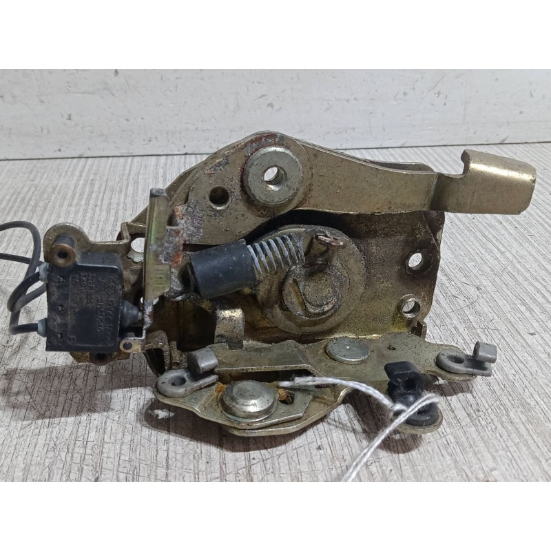 Recambio de cerradura puerta trasera derecha para lancia delta i (831_) 1.6 gt i.e. (831ab.010) referencia OEM IAM   
