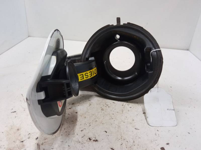 TAPA EXTERIOR COMBUSTIBLE 
